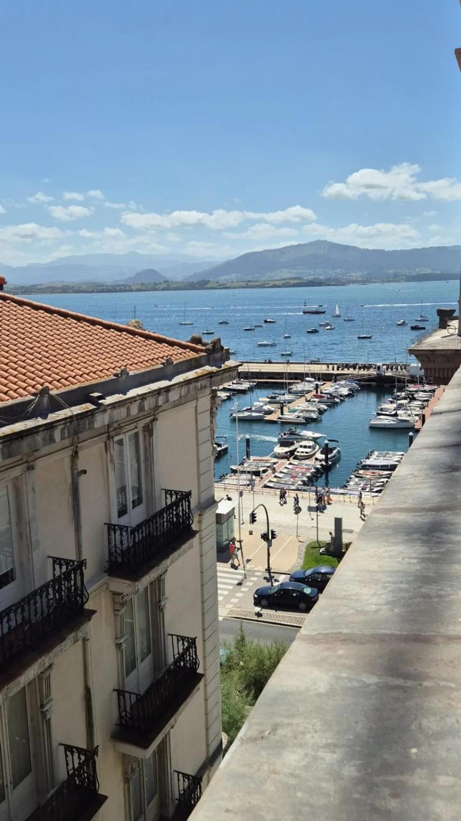 Suite Haus Castelar Santander Exterior photo